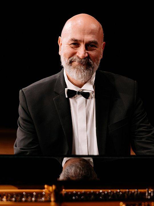 Grafika Kameralne środy - kwiecień